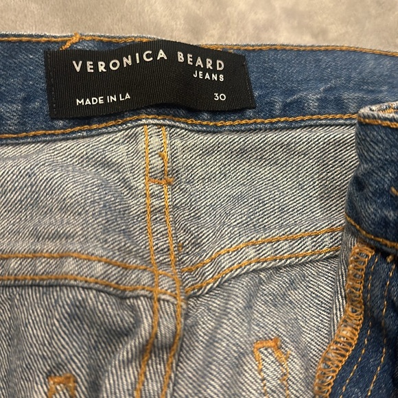 Veronica Beard stonewashed flared jeans - Picture 3 of 10